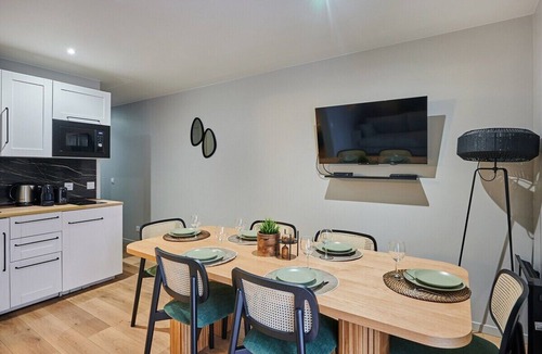 Quartier de la Porte-Saint-Denis Apartment | FAUBOURG SAINT DENIS 99