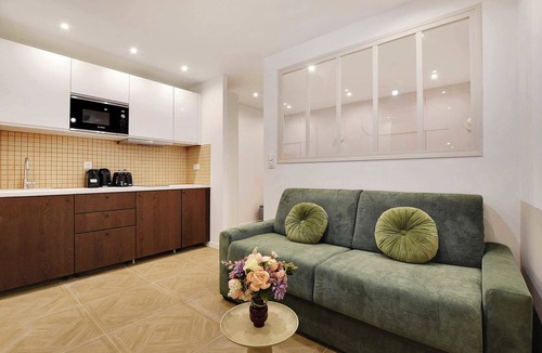 Strasbourg -Saint-Denis Apartment | Faubourg saint denis, Charmant appartement 4P
