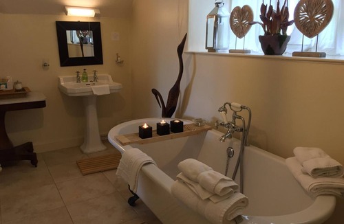 Gattonside Bed & Breakfast | Fauhope House