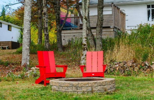 Erbs Cove Condo | Fauna studio on the lake