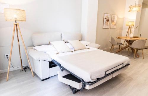 Patraix Apartment | Favara Suites A by Concept Flats