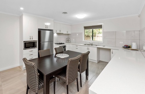 Fawkner Apartment | Fawkner Executive Suites & Serviced Apartments