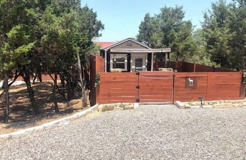Austin Cabin | "Fawn" cabin in 2 acre boutique resort with pool!