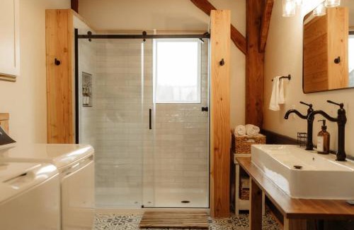Alfred Station House | Fawn Crest -Timber Frame Retreat, Firepit, 20 acre