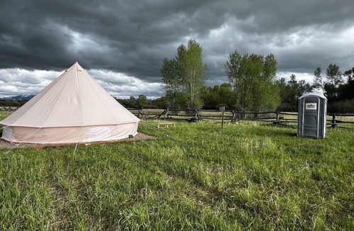 Tetonia RV Rental | Fawn Haven TentnGlamping