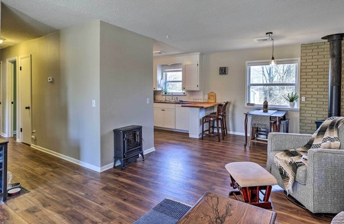 Fayetteville House | Fayetteville Vacation Rental ~ 6 Mi to U of A
