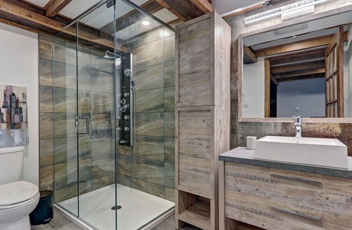 Montcalm Apartment | FC Montcalm apartment - Murray