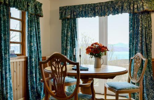 The Hebrides House | Fearnmore Church