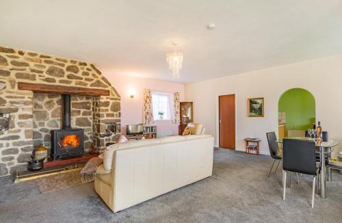 Easterside House | Feather Holme Farm Cottage