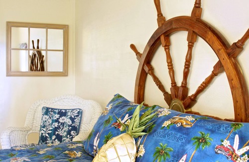 Nice Bed & Breakfast | Featherbed Railroad B&B Resort