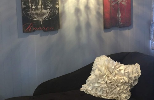 Nice Bed & Breakfast | Featherbed Railroad B&B Resort