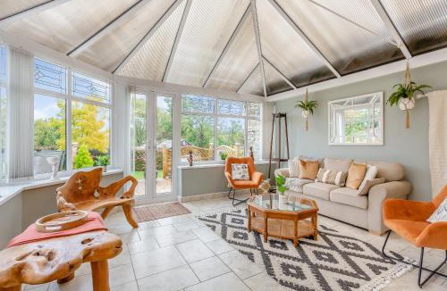 Darlington House | Featherstone House