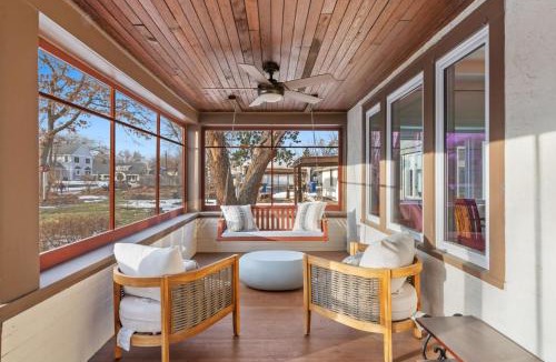 White Bear Lake House | Featherstone