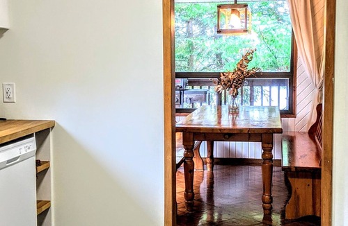 Broadbent Cottage | Feathery Pines Cottage