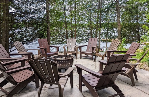 Broadbent Cottage | Feathery Pines Cottage