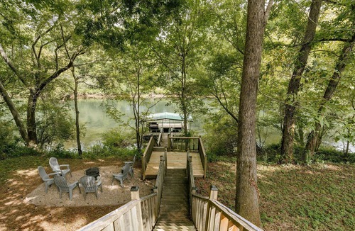Pangburn House | February & March Specials! See Listing For Details!