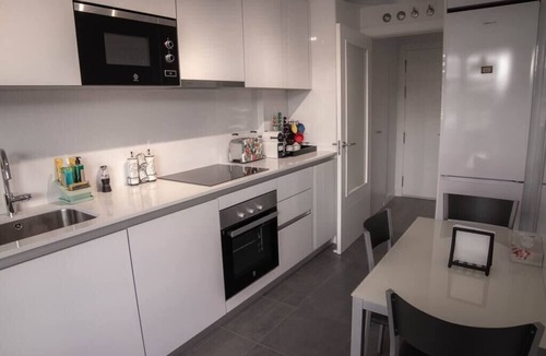 Bolueta Apartment | Fee4Me Bilbao, Style and Comfort