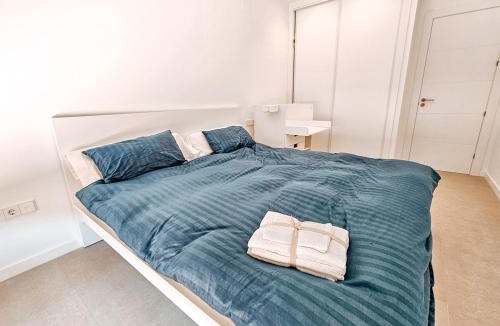 Mutxamel Villa | Fee4me Exclusive Villa with Pool and Parking