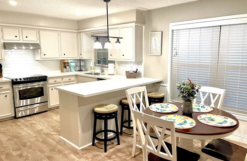 Lubbock House | Feel at home and just minutes from TTU, LCU, medical district, & golf
