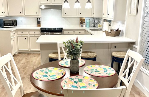 Lubbock House | Feel at home and just minutes from TTU, LCU, medical district, & golf