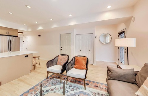 Noble Square Apartment | Feel at Home while Exploring Chicago!