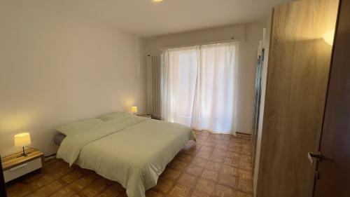 Lugano Apartment | Feel Home Apartment