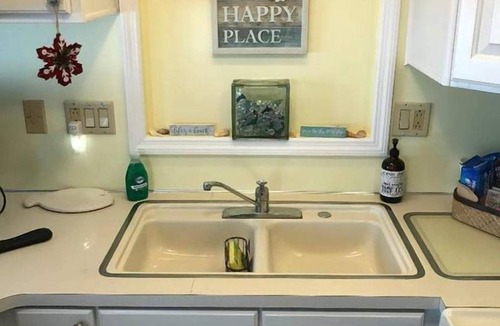 Nettles Island House | Feel the "Island Breeze"