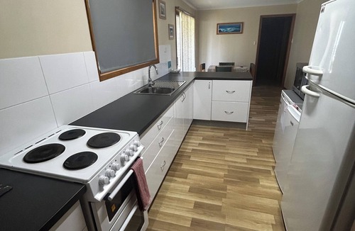 Port Hughes House | FEEL THE BREEZE