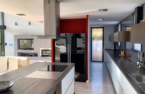 Estacion de Chinchilla Villa | Feel welcome to a spectacular home!