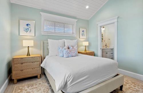 Holmes Beach House | Feelin' Beachy