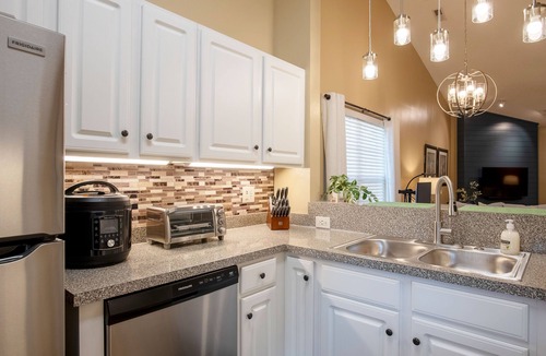 Lexington House | Feels Like Home - Fast Wi-Fi, Coffee Bar, Quiet