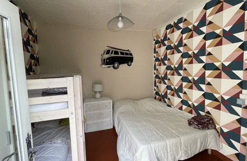 Becleguer House | Feet in the water