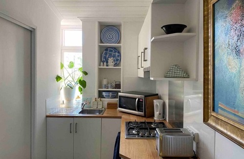 Upper Wakefield Cottage | Felicity’s (new cottage listing)