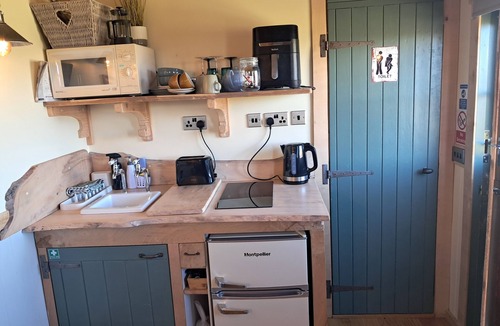 Keswick Cabin | Fell Foot Shepherds hut on traditional Lakeland farm