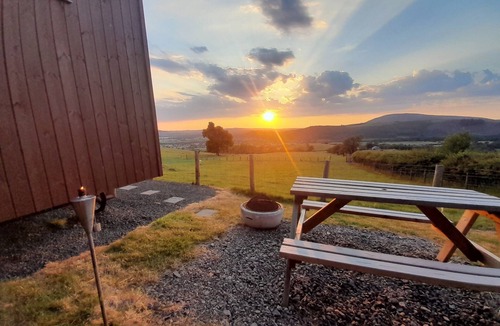 Keswick Cabin | Fell Foot Shepherds hut on traditional Lakeland farm