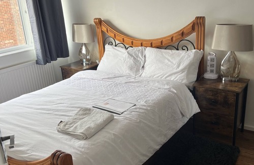 Peterborough House | Fellowes Garden