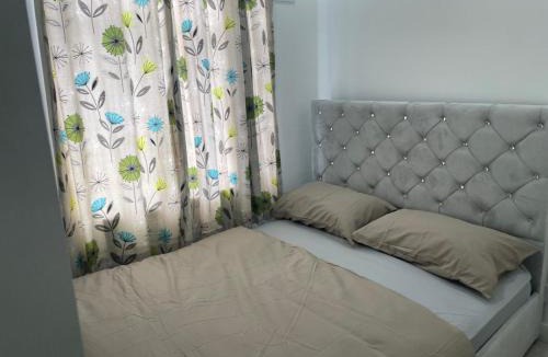 Feltham West House | Feltham rest place