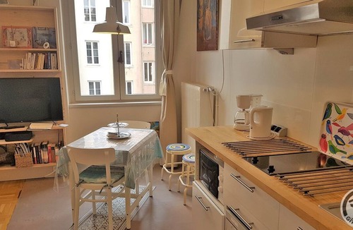 Moliere - Edgard Quinet Apartment | Fenêtres sur Cour 2