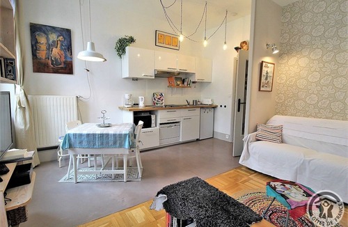 Moliere - Edgard Quinet Apartment | Fenêtres sur Cour 2