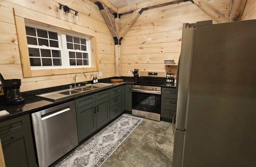Caribou Cabin | Fen - The Tamaracks - Outdoor Adventures in Northern Maine