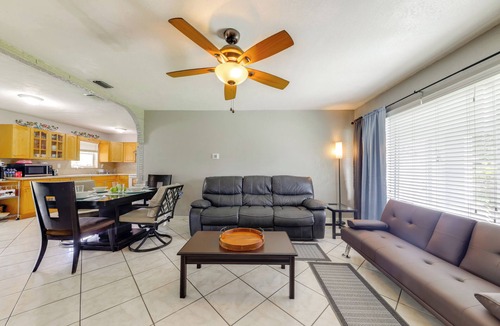 Miramar House | Fenced-In Yard! Home 3 Mi to Hard Rock Stadium