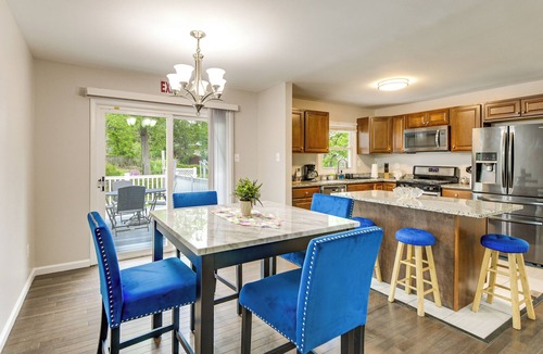 Seabrook House | Fenced Yard! Family Home, 14 Mi to DC Sites
