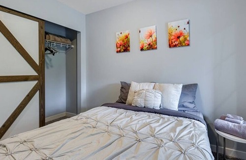 Snohomish House | Fenced yard - Mud proof - 3BD 2BA Apt