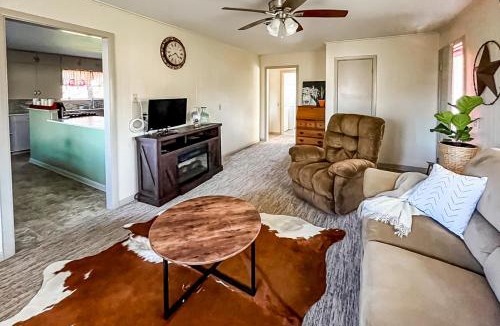 Smithville House | Fenced Yard! Peaceful Retreat in Smithville