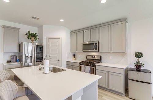 Clodine House | Fenced Yard: Quiet Family Home in Richmond