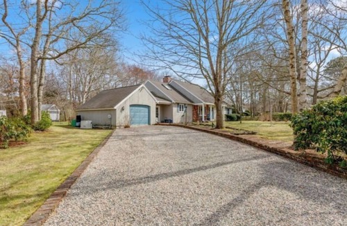 Yarmouth Port House | FencedYard/FirePit/LargeHouse/PetFriendly