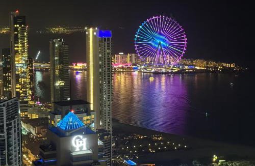 Dubai Marina Apartment | FENDI 2BR- 67 Floor Sea, Atlantis & Dubai Eye View