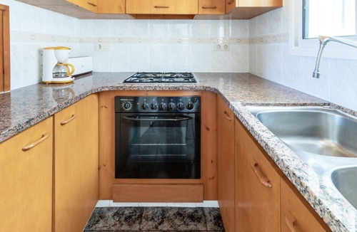 Llanca Apartment | Fener de Baix 81- Apartment right on the seafront