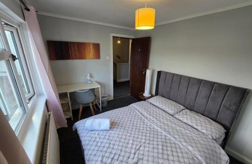 Longbridge House | Fenia Estate