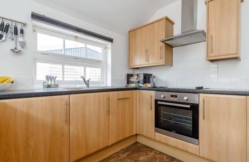 Longnor House | Fenns Barn & Foggs' Barn Peak District